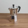 Bialetti-Moka-Express-4Cup-01